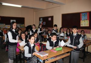 Öğrencilerden ders gibi kampanya